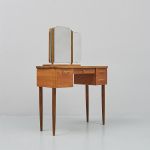 1148 2106 DRESSING TABLE